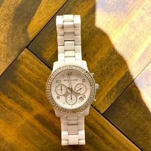 Michael Kors White Ceramic MK5188 watch